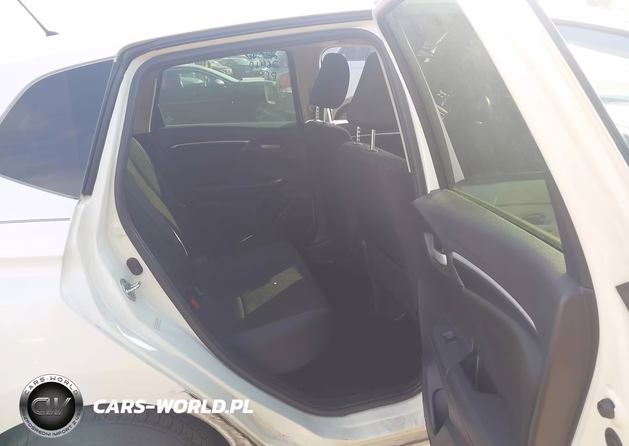2017 Honda Fit Lx VIN:JHMGK5H59HS010773 - 8