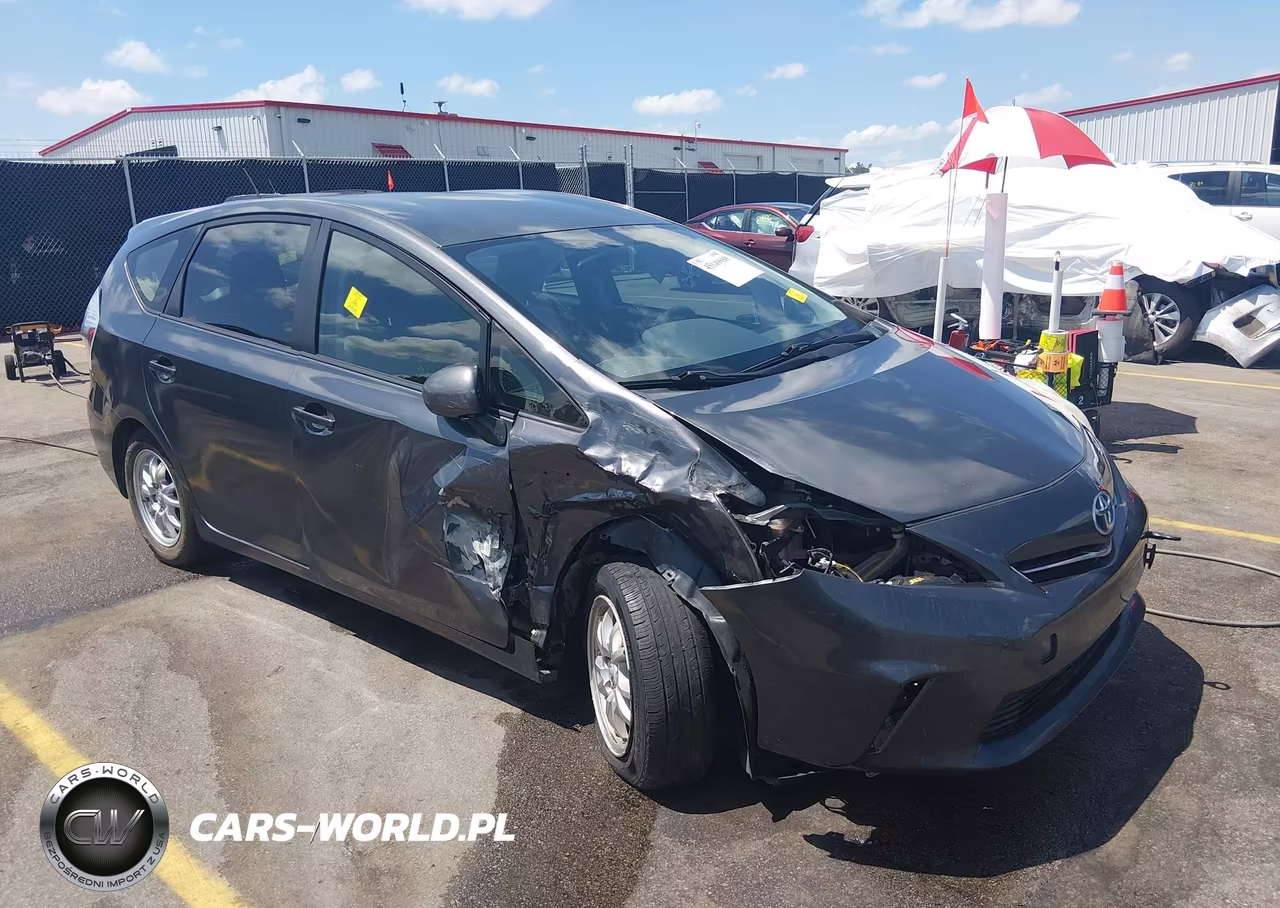 2014 Toyota Prius V Three