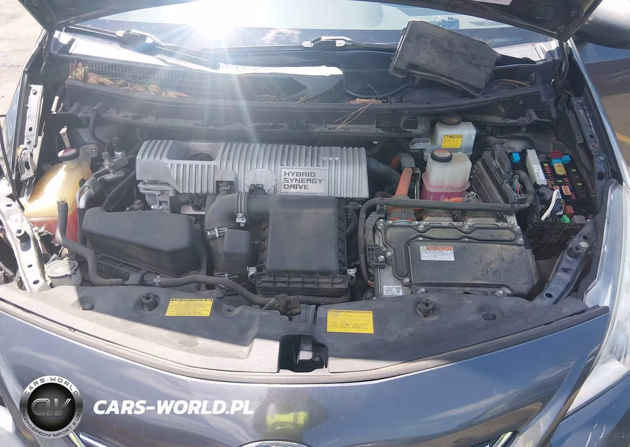 2014 Toyota Prius V Three VIN:JTDZN3EUXEJ006816 - 10