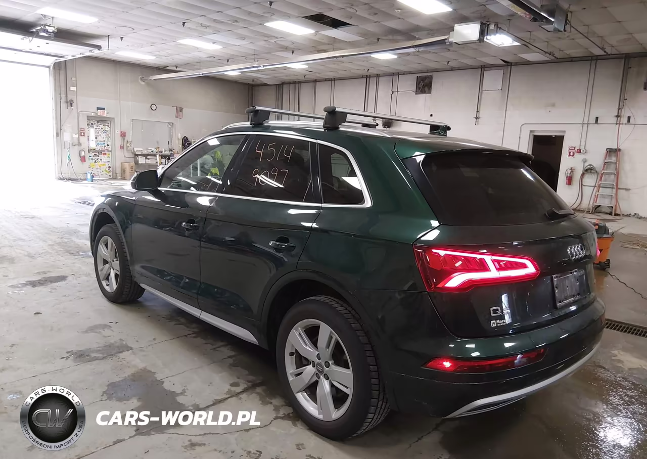 2019 Audi Q5 45 Premium VIN:WA1BNAFY0K2057426 - 3