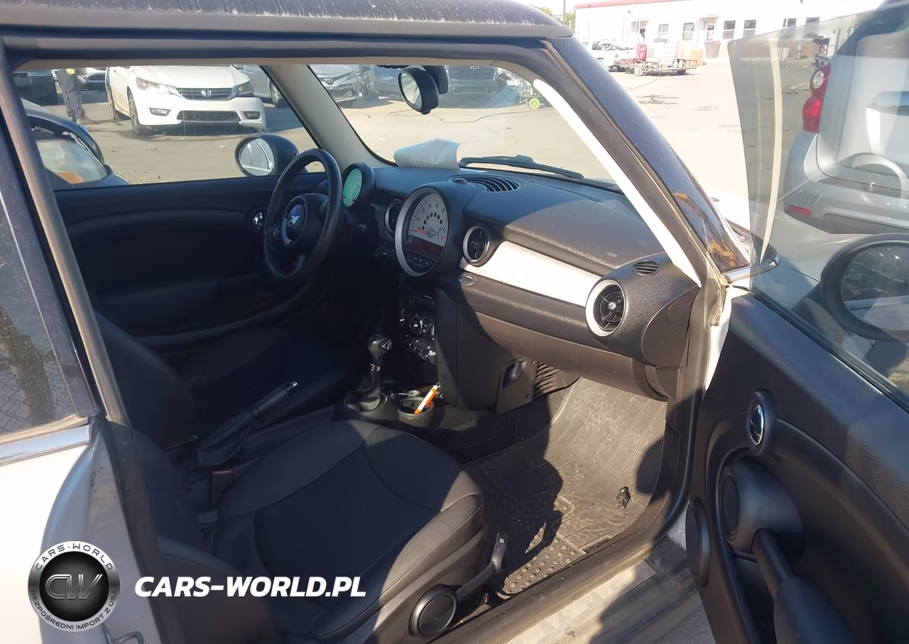 2013 Mini Hardtop Cooper VIN:WMWSU3C50DT548944 - 5
