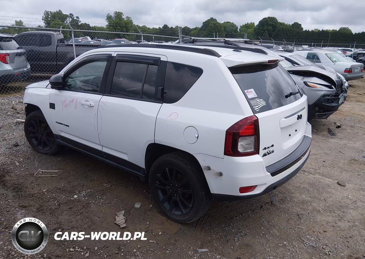 2015 Jeep Compass Altitude Edition VIN:1C4NJDBB6FD325181 - 3