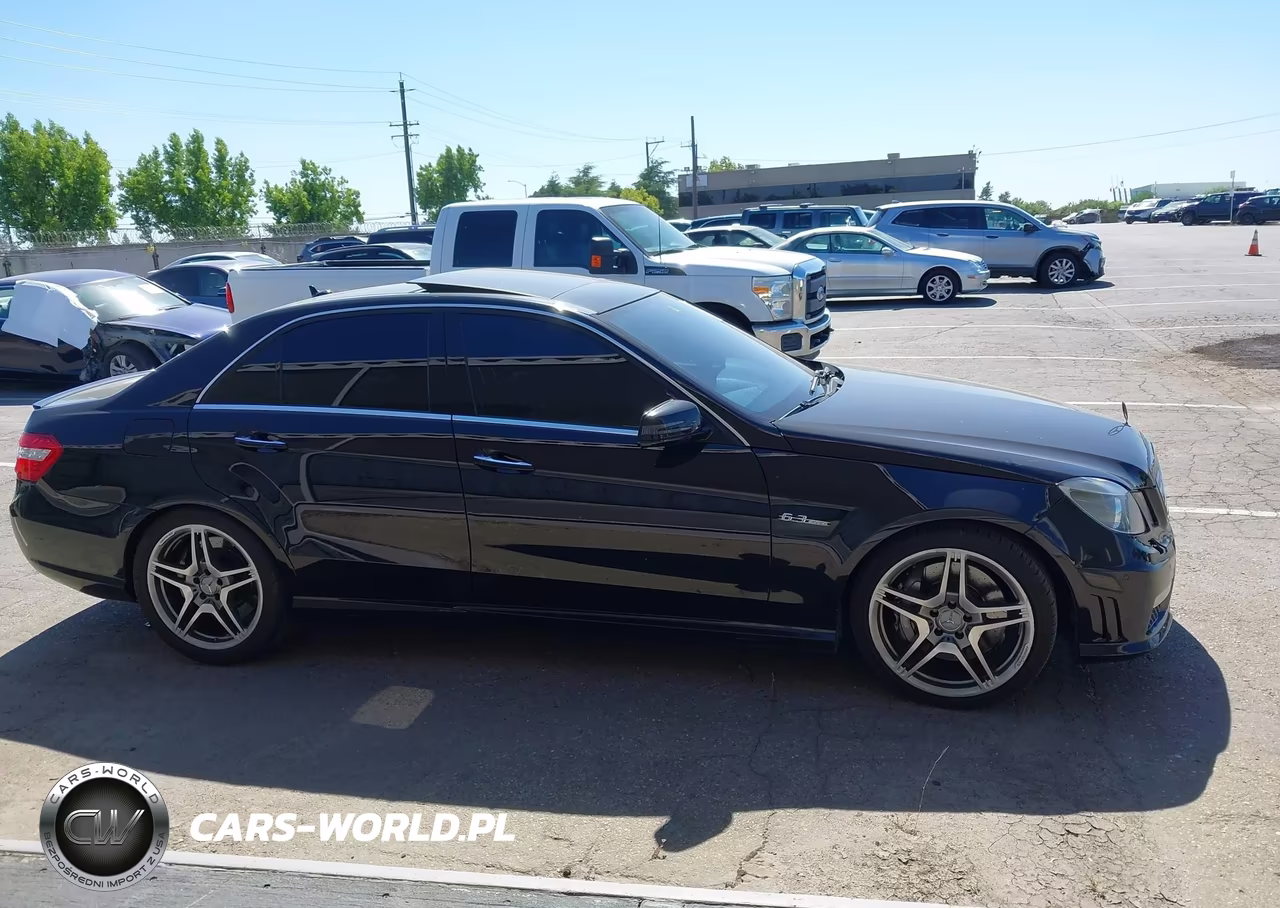 MERCEDES-BENZ E 63 AMG VIN:WDDHF7HBXAA162896 - 13