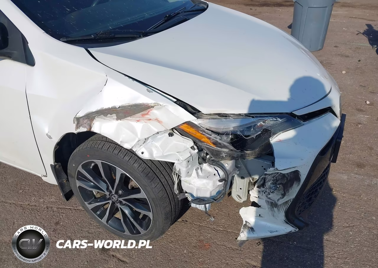 2017 Toyota Corolla Se VIN:5YFBURHEXHP640087 - 6