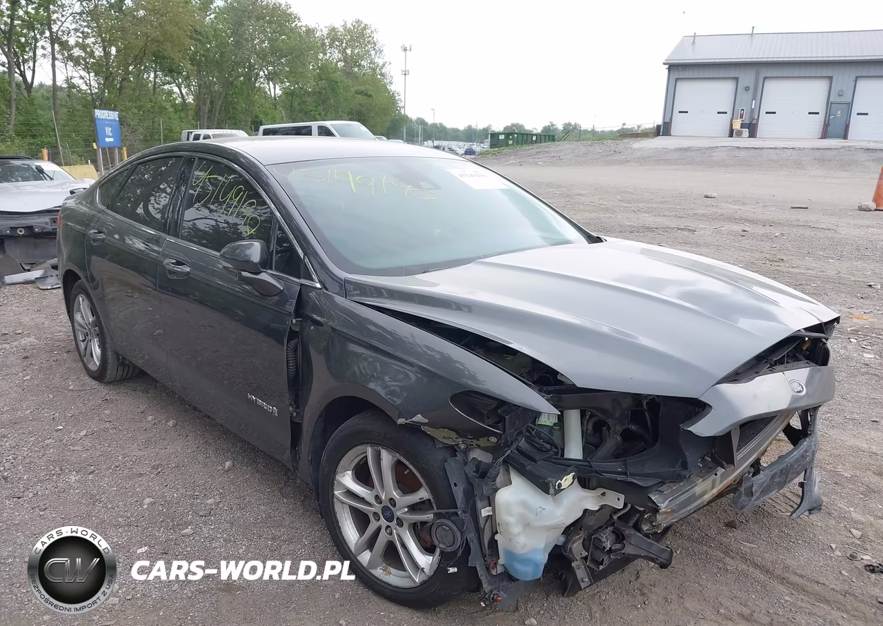 2016 Ford Fusion Hybrid Titanium VIN:3FA6P0RU6GR307426 - 6