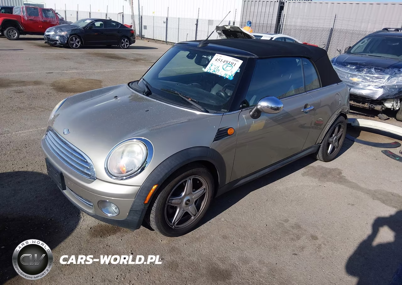 2009 Mini Cooper VIN:WMWMR33549TU96669 - 2