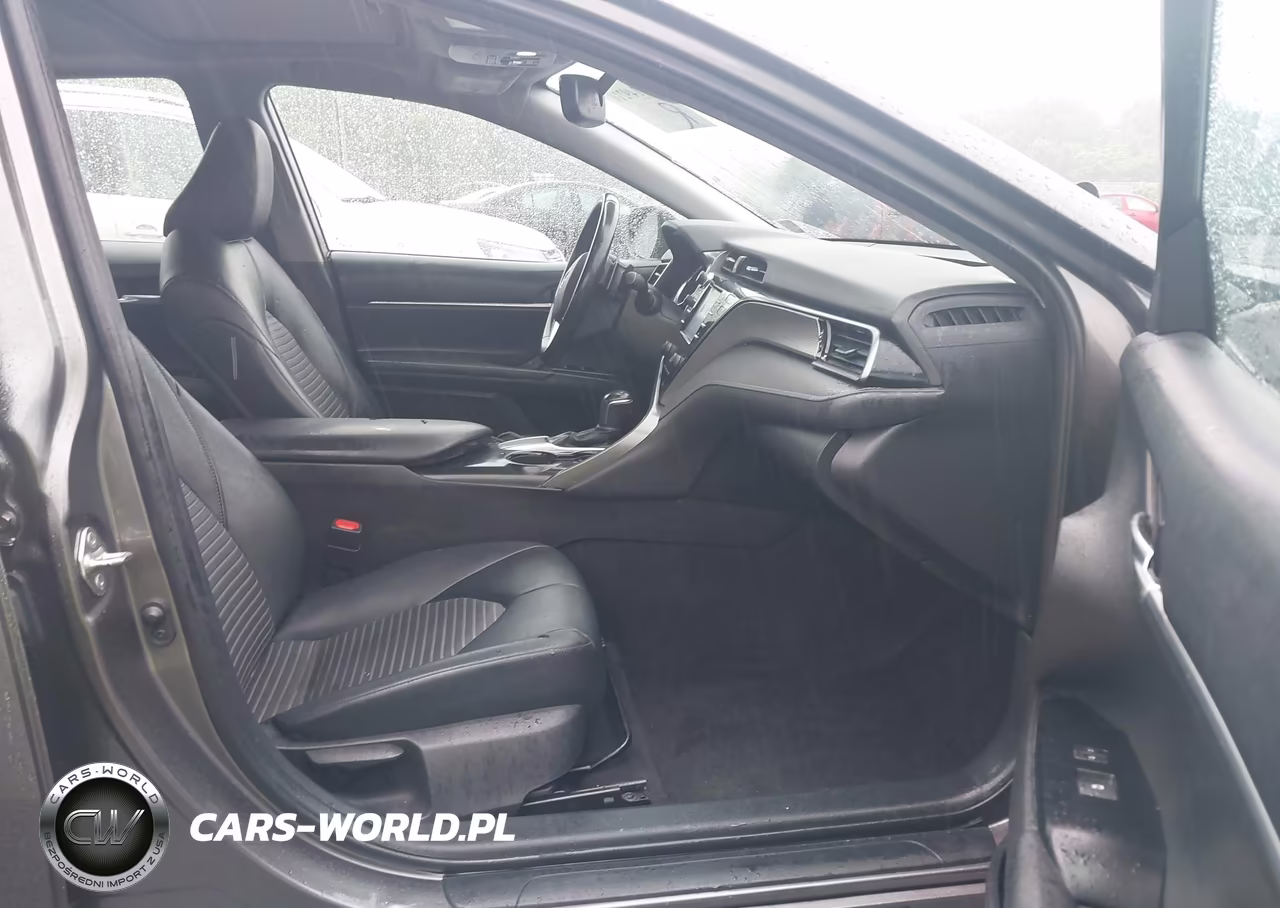 2019 Toyota Camry Se VIN:4T1B11HKXKU802743 - 5