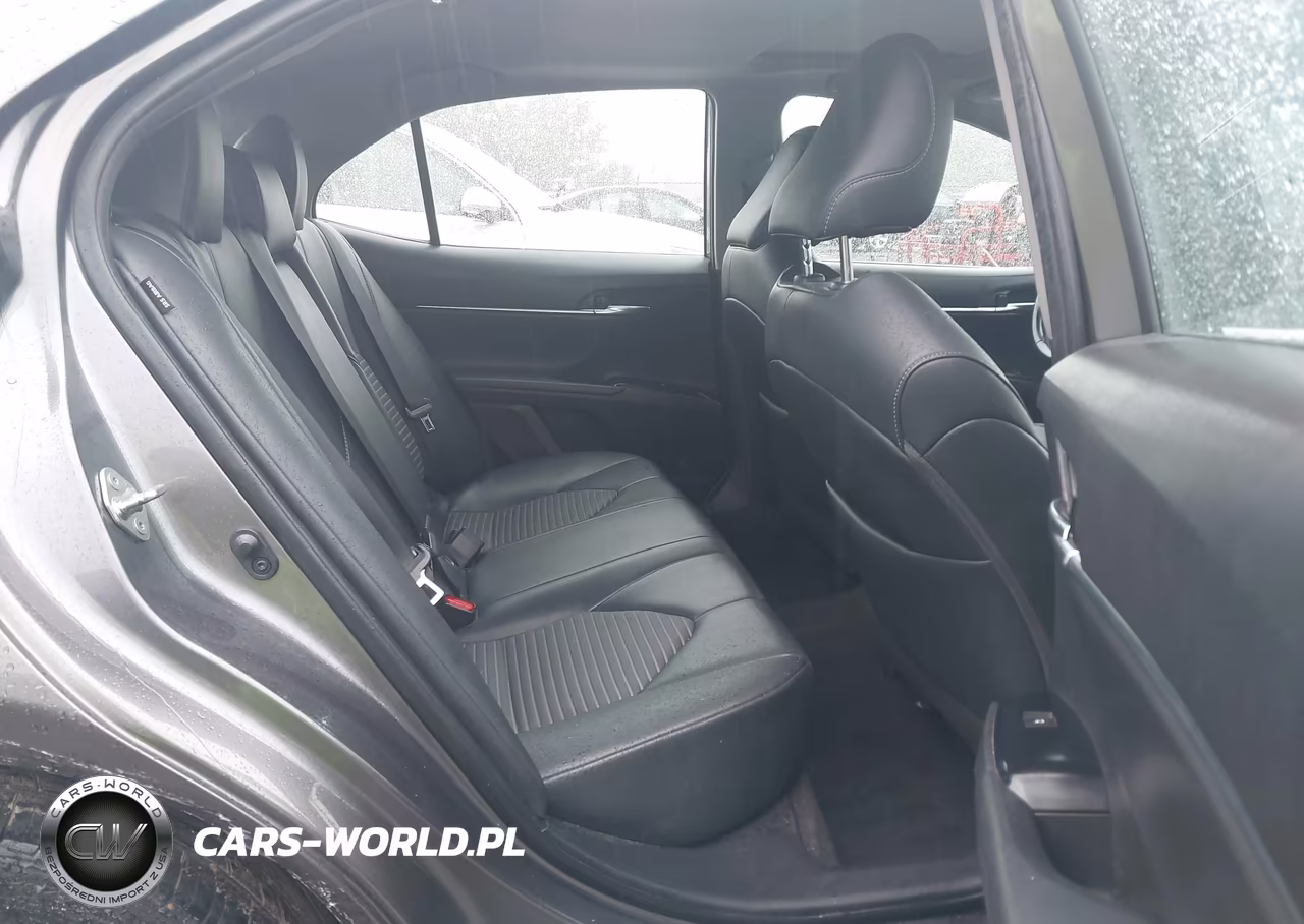 2019 Toyota Camry Se VIN:4T1B11HKXKU802743 - 8