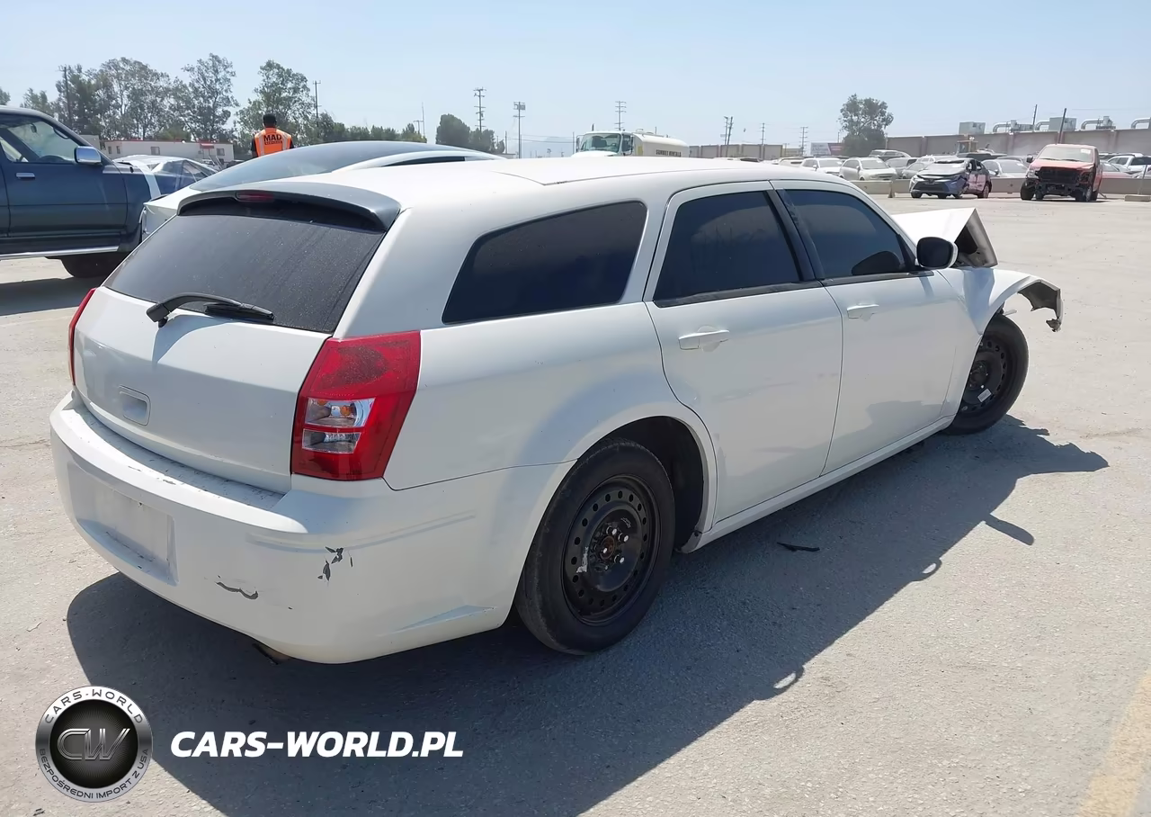2006 Dodge Magnum VIN:2D4FV47V66H511918 - 4
