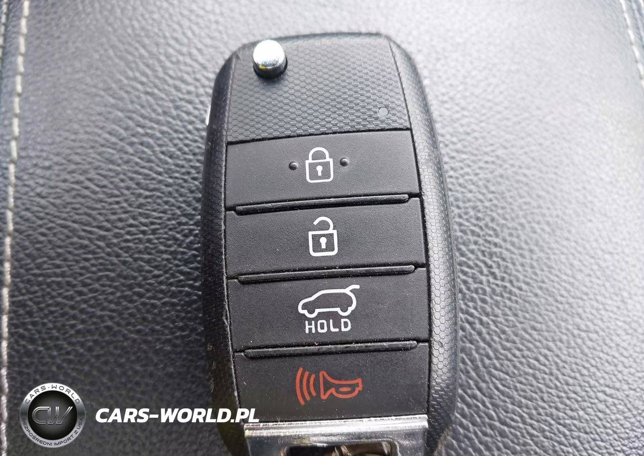 2020 Kia Sportage S VIN:KNDP6CAC9L7728984 - 11