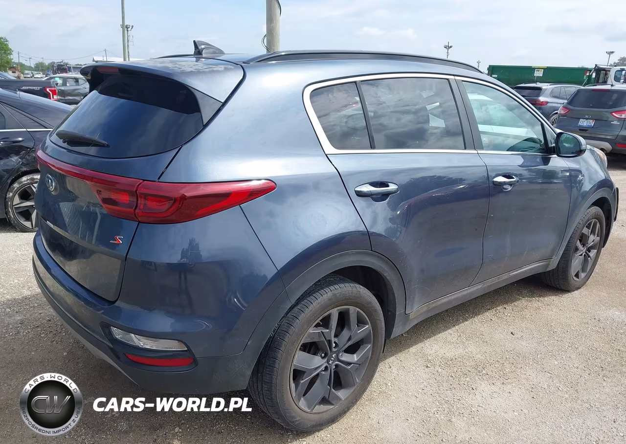 2020 Kia Sportage S VIN:KNDP6CAC9L7728984 - 4
