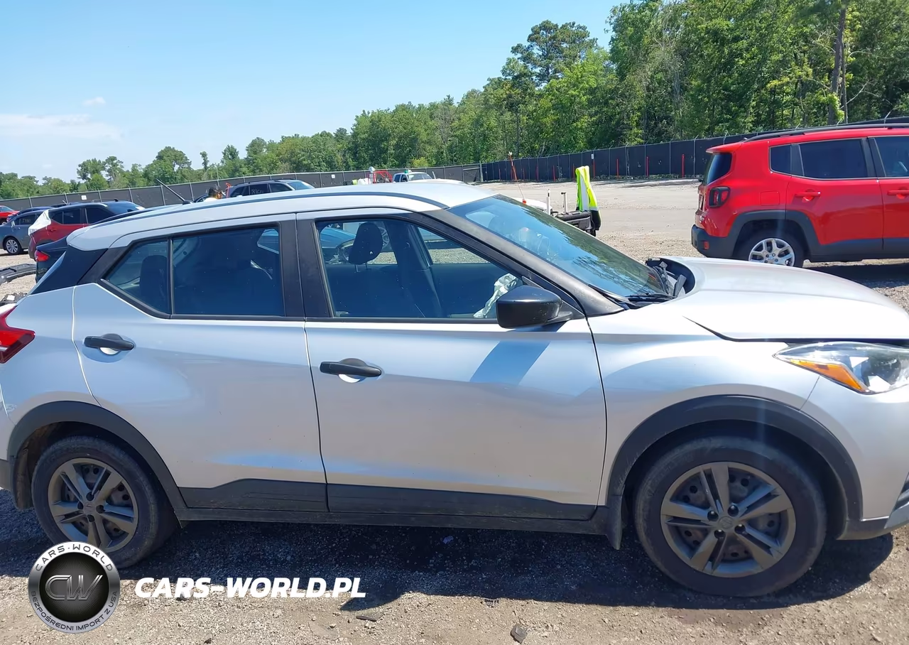 2020 Nissan Kicks S VIN:3N1CP5BV6LL515545 - 14