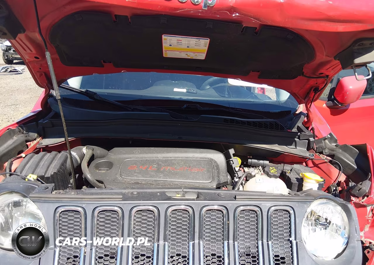 2015 Jeep Renegade Latitude VIN:ZACCJBBTXFPB29847 - 10