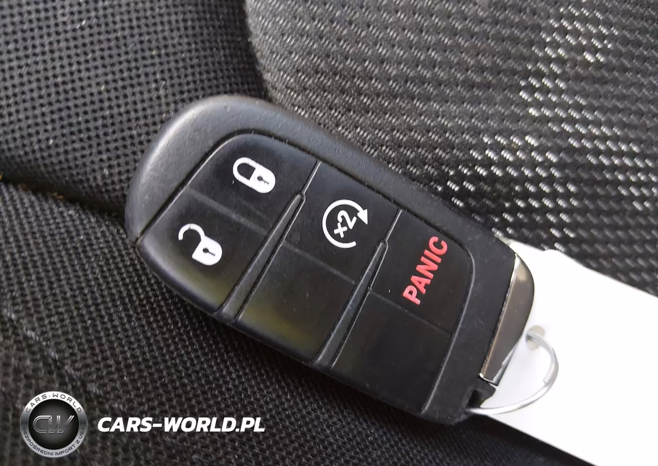2015 Jeep Renegade Latitude VIN:ZACCJBBTXFPB29847 - 11