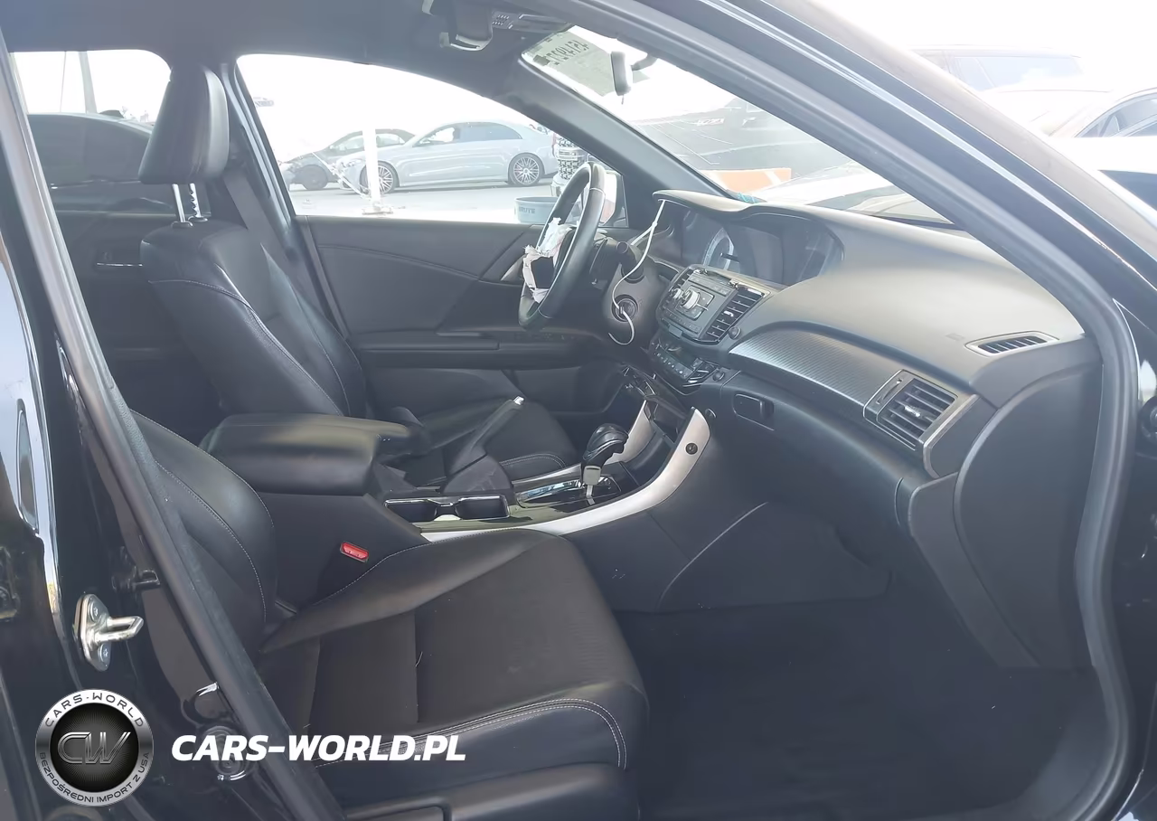 2016 Honda Accord Sport VIN:1HGCR2F52GA237841 - 5