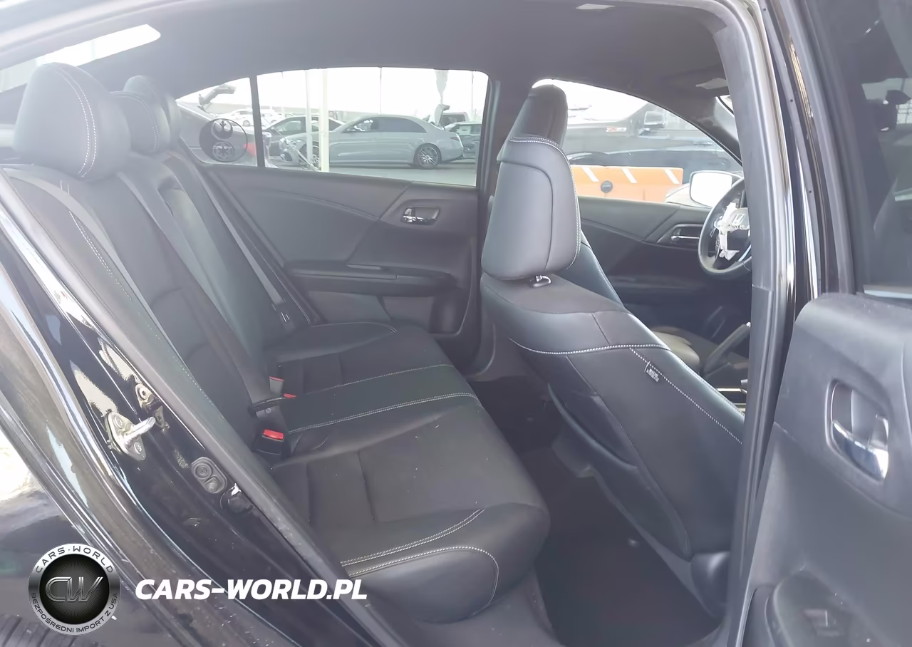 2016 Honda Accord Sport VIN:1HGCR2F52GA237841 - 8