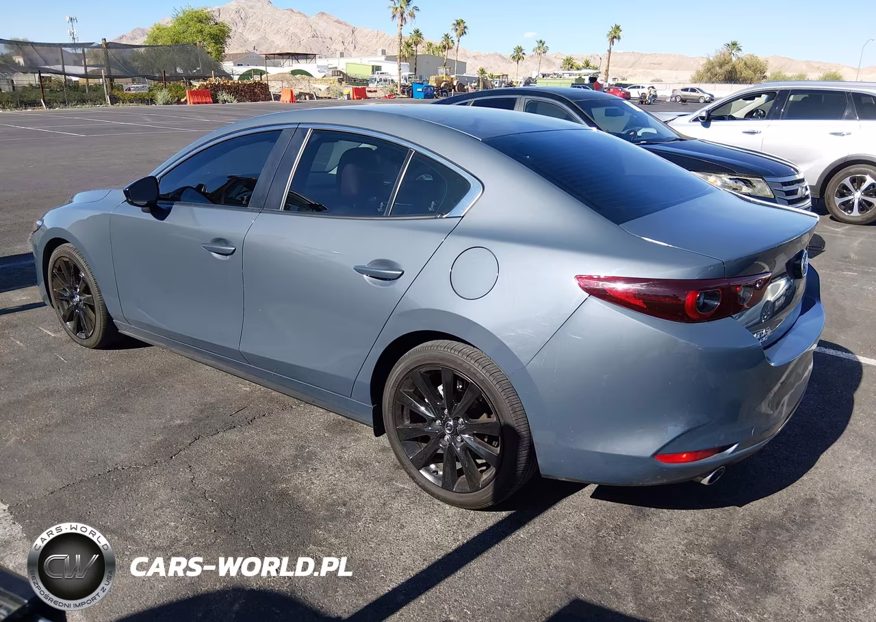 2025 Mazda Mazda3 2.5 S Carbon Edition VIN:JM1BPBCM8S1781040 - 3