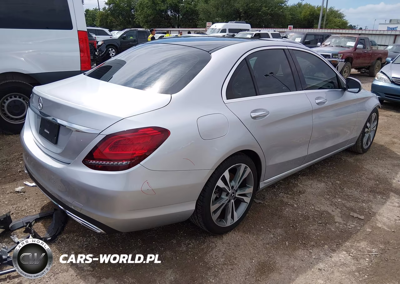 2021 Mercedes-Benz C 300 Sedan VIN:W1KWF8DB0MR622317 - 4