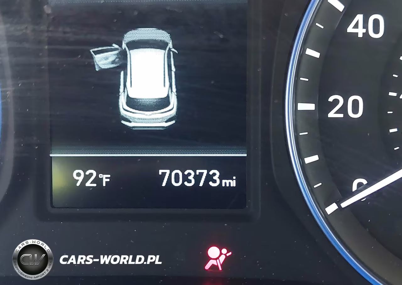 2019 Hyundai Kona Se VIN:KM8K1CAA3KU194349 - 16