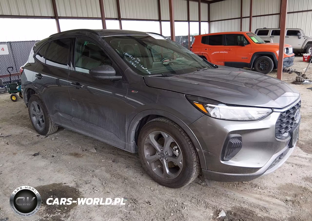 2024 Ford Escape St-Line – zdjęcie 1 z 16