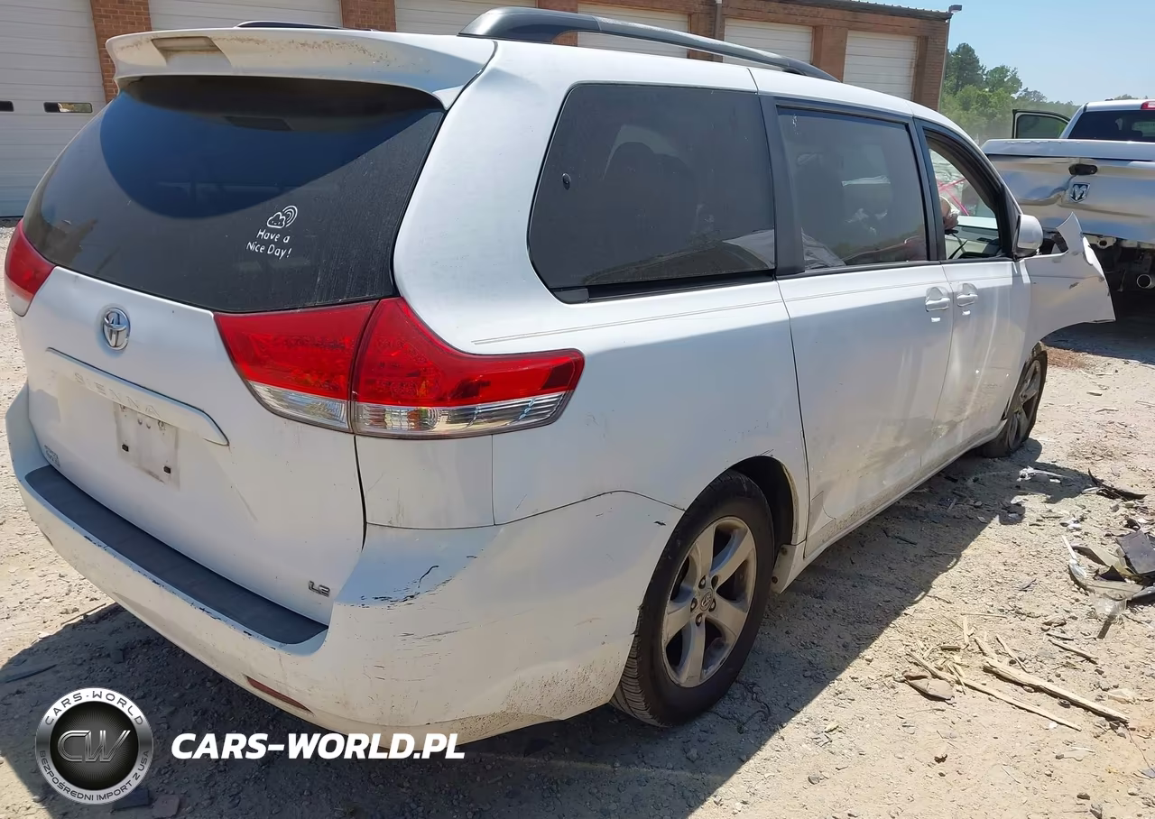 2011 Toyota Sienna Le V6 VIN:5TDKK3DC6BS168489 - 4
