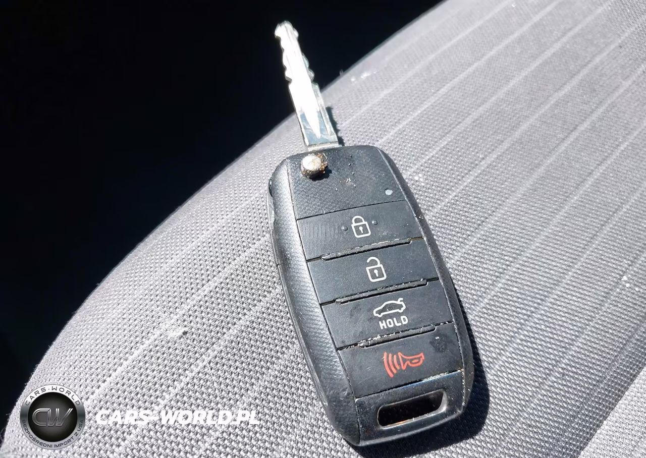 2017 Kia Forte Lx VIN:3KPFL4A7XHE125997 - 11