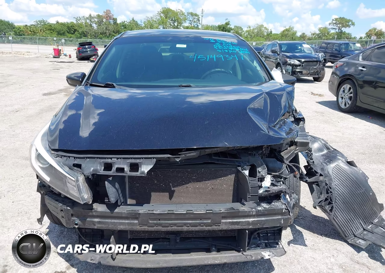 2017 Kia Forte Lx VIN:3KPFL4A7XHE125997 - 12