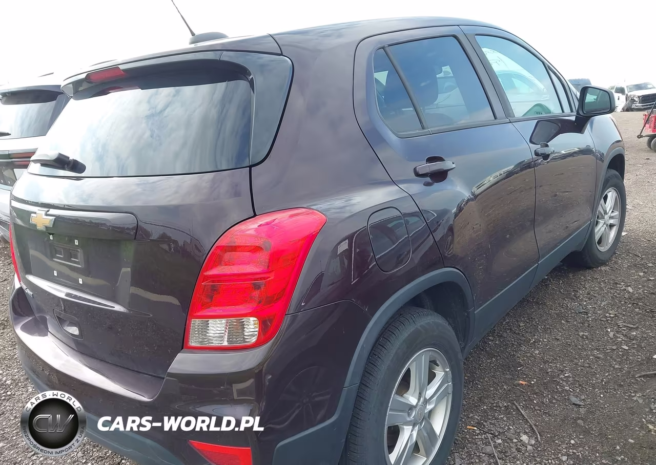 2021 Chevrolet Trax Awd Ls VIN:KL7CJNSB3MB346637 - 4