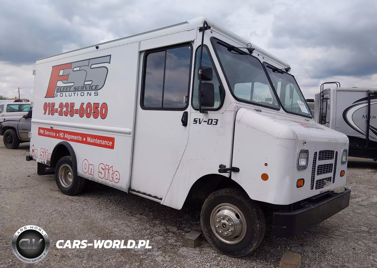 2014 Ford E-350 Stripped