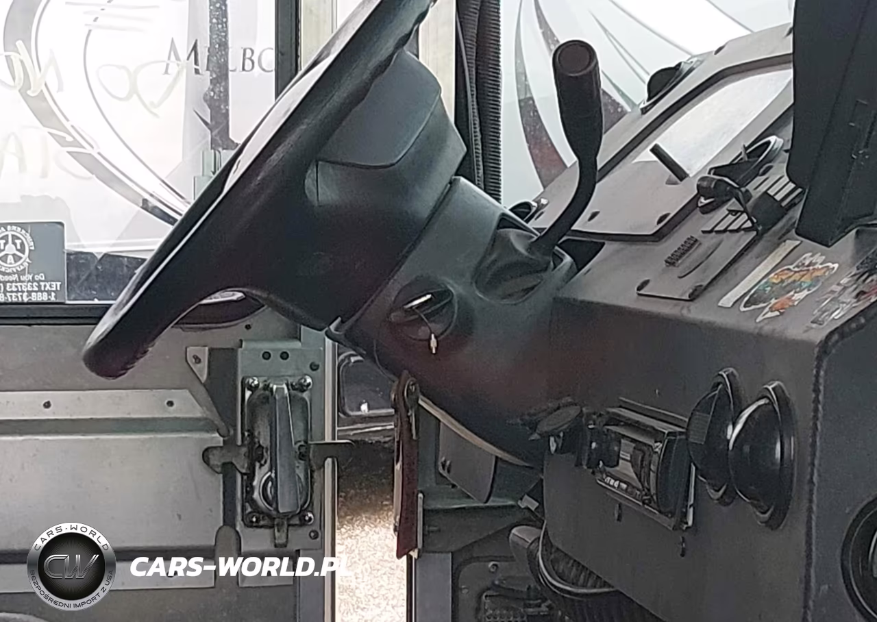 2014 Ford E-350 Stripped VIN:1FC3E3KL1EDB01829 - 10