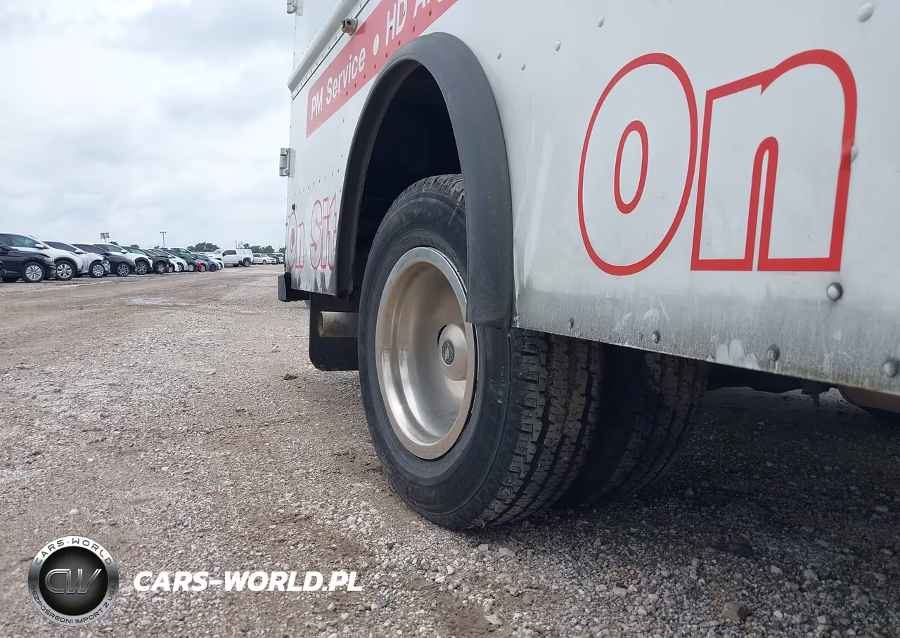 2014 Ford E-350 Stripped VIN:1FC3E3KL1EDB01829 - 19