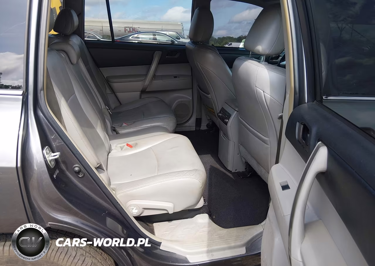 2011 Toyota Highlander Se V6 VIN:5TDZK3EH1BS030383 - 8