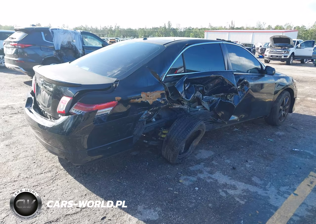 2011 Toyota Camry Se V6 VIN:4T1BK3EK9BU623543 - 4