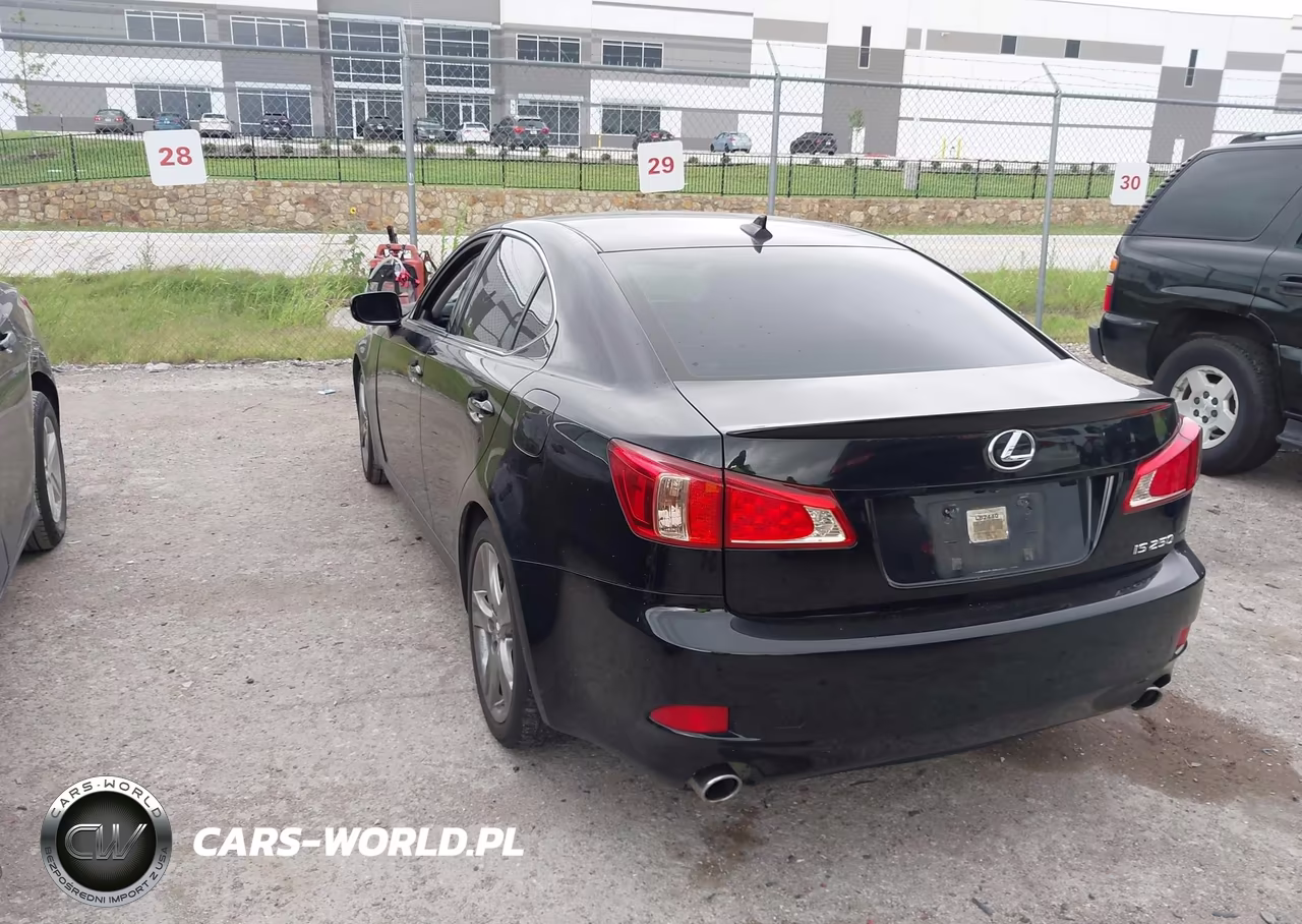 2012 Lexus Is 250 VIN:JTHBF5C29C5168677 - 3