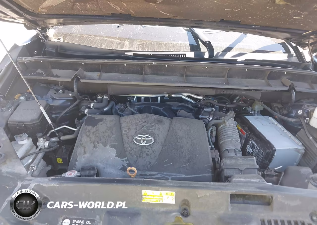 2022 Toyota Highlander Xle VIN:5TDGZRAH0NS554060 - 10