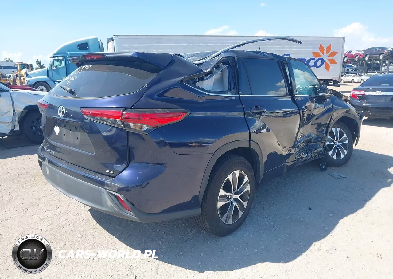 2022 Toyota Highlander Xle VIN:5TDGZRAH0NS554060 - 4