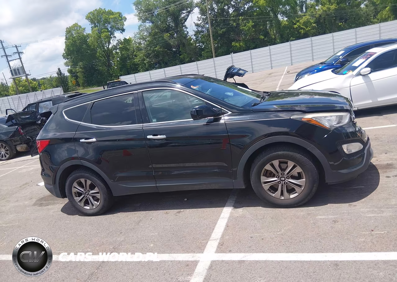 2016 Hyundai Santa Fe Sport 2.4L VIN:5XYZUDLB4GG379556 - 13