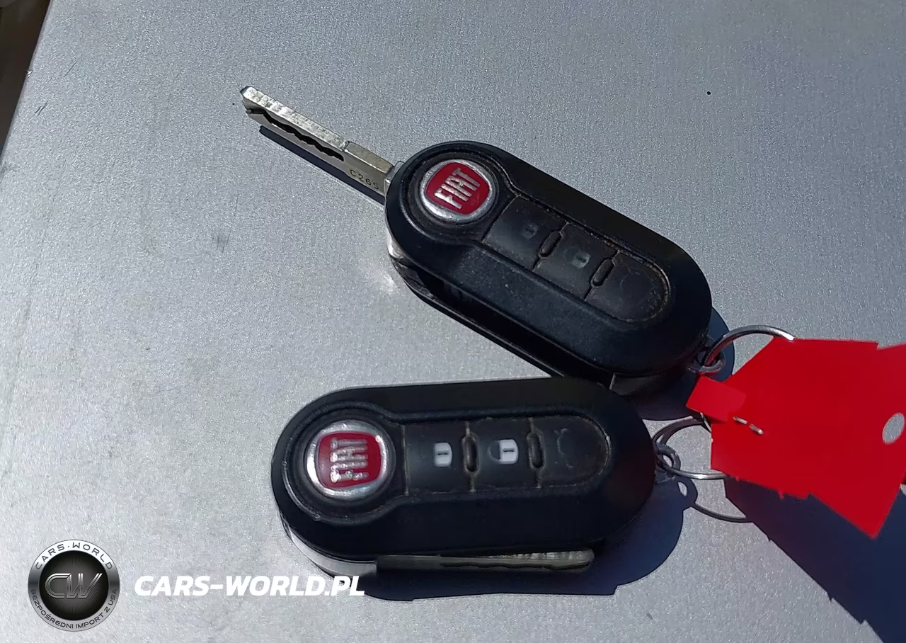 2012 Fiat 500 Pop VIN:3C3CFFAR8CT382107 - 11
