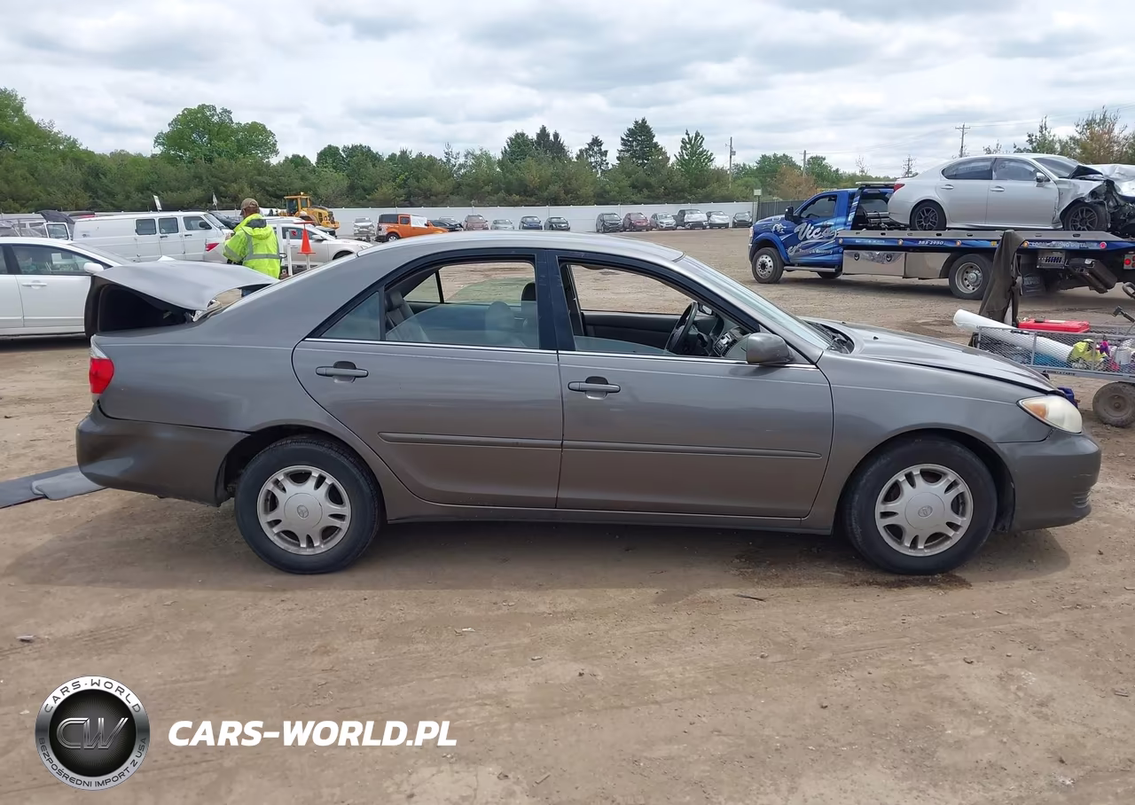 2006 Toyota Camry Le VIN:4T1BE32K66U666481 - 13