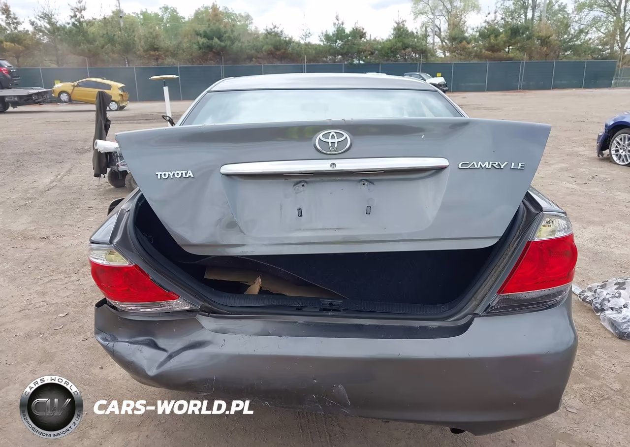 2006 Toyota Camry Le VIN:4T1BE32K66U666481 - 16
