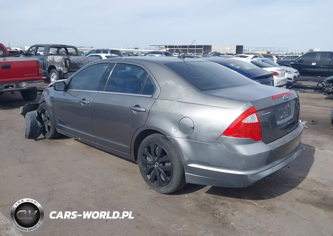 2010 Ford Fusion Se VIN:3FAHP0HA4AR373660 - 3