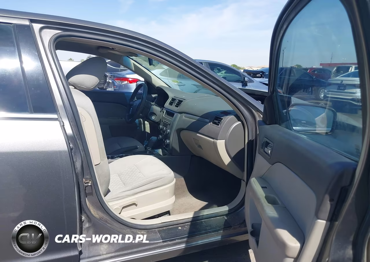 2010 Ford Fusion Se VIN:3FAHP0HA4AR373660 - 5
