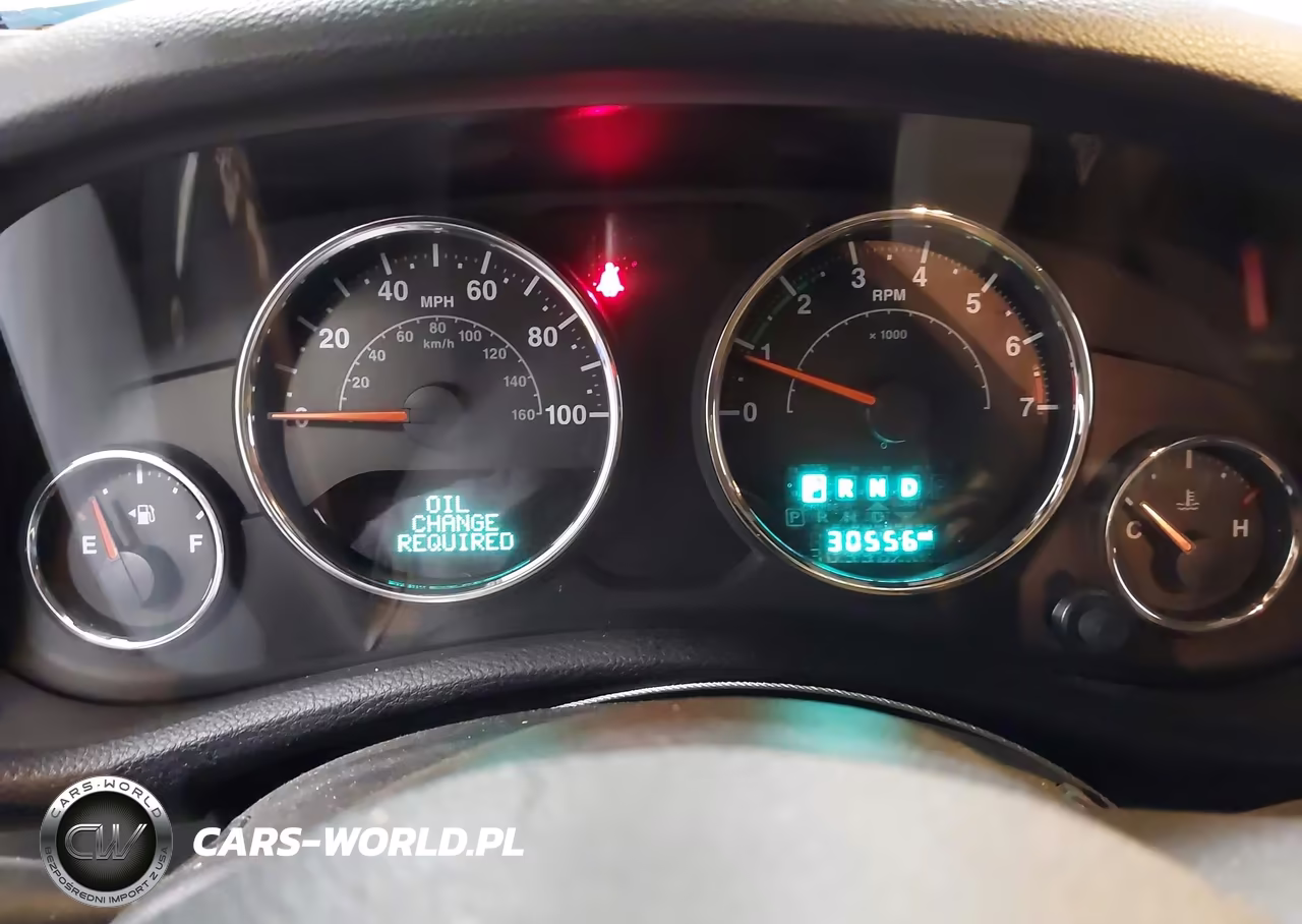 2015 Jeep Wrangler Unlimited Altitude VIN:1C4HJWEG3FL713944 - 7