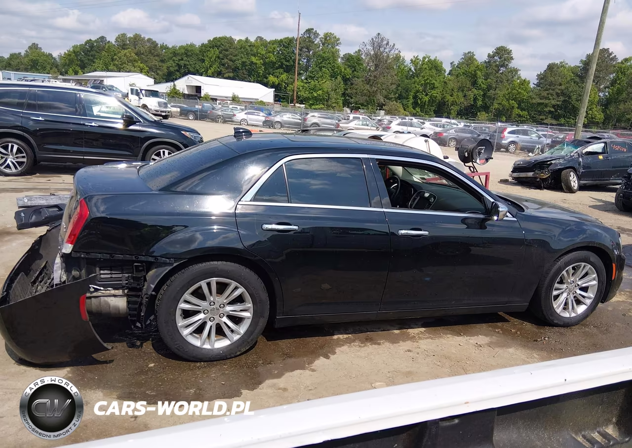 2017 Chrysler 300C VIN:2C3CCAEG3HH549834 - 14