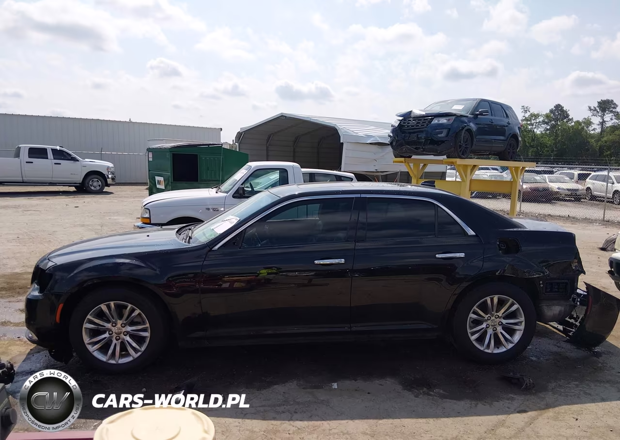 2017 Chrysler 300C VIN:2C3CCAEG3HH549834 - 15