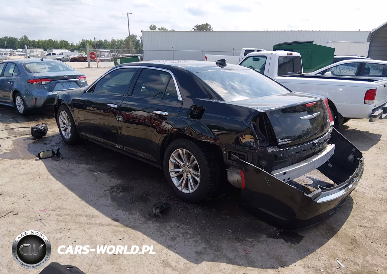 2017 Chrysler 300C VIN:2C3CCAEG3HH549834 - 3