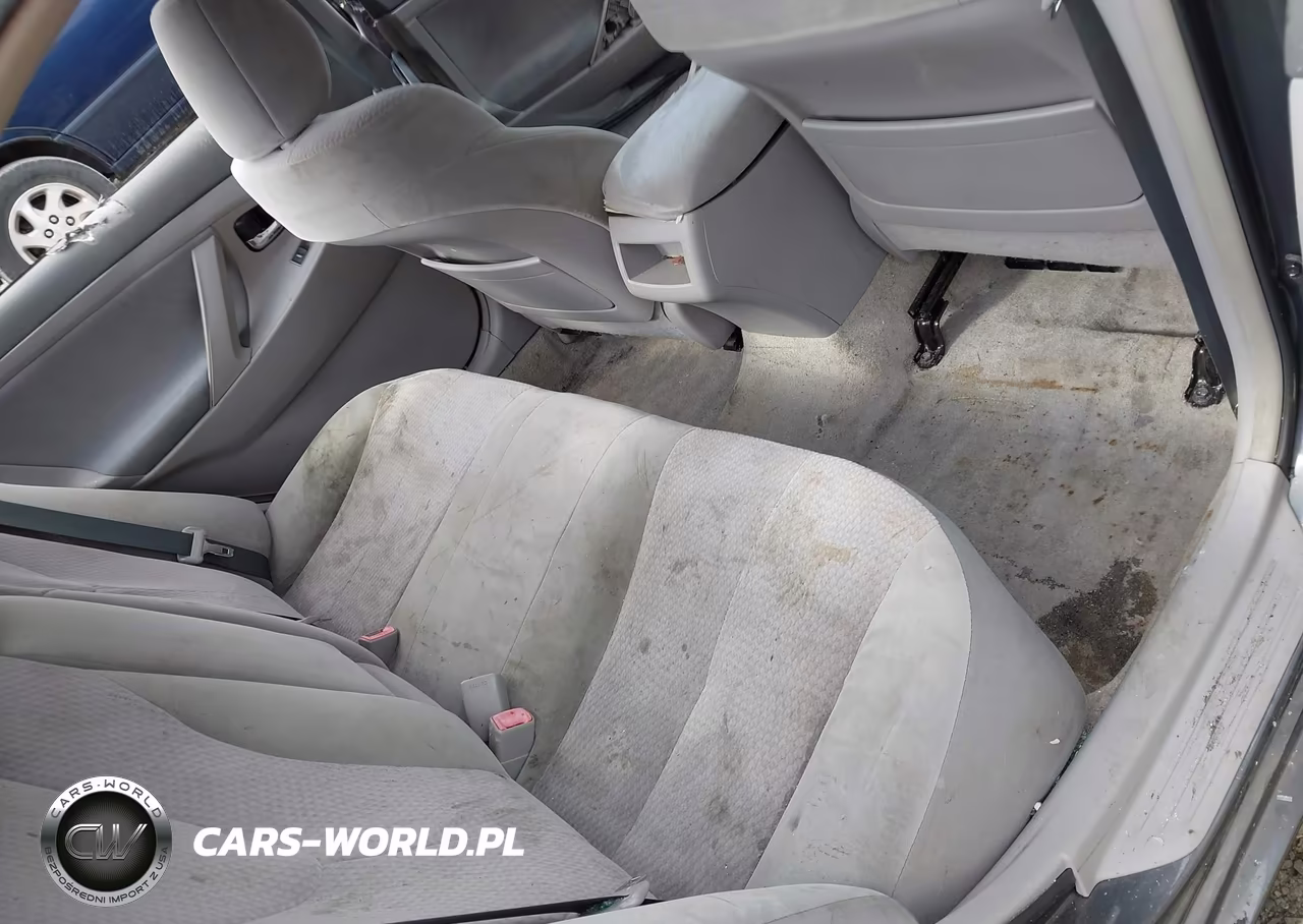 2010 Toyota Camry Le VIN:4T1BF3EK1AU043870 - 8
