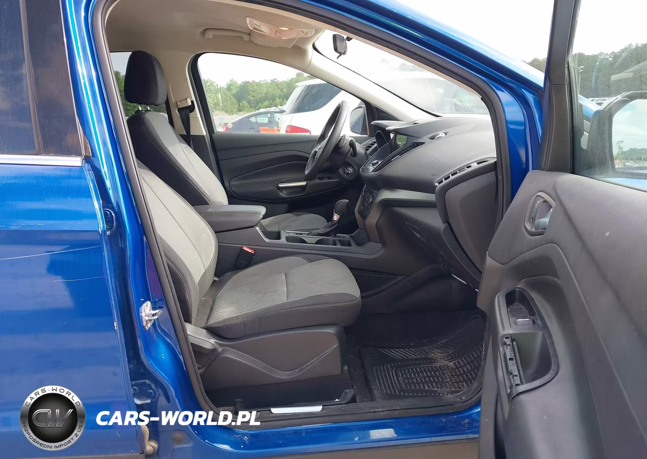 2017 Ford Escape Se VIN:1FMCU0GD1HUE92807 - 5