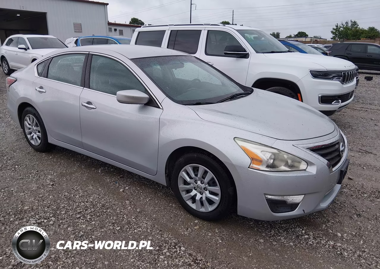 2015 Nissan Altima 2.5-2.5 S-2.5 Sl-2.5 Sv – zdjęcie 1 z 11