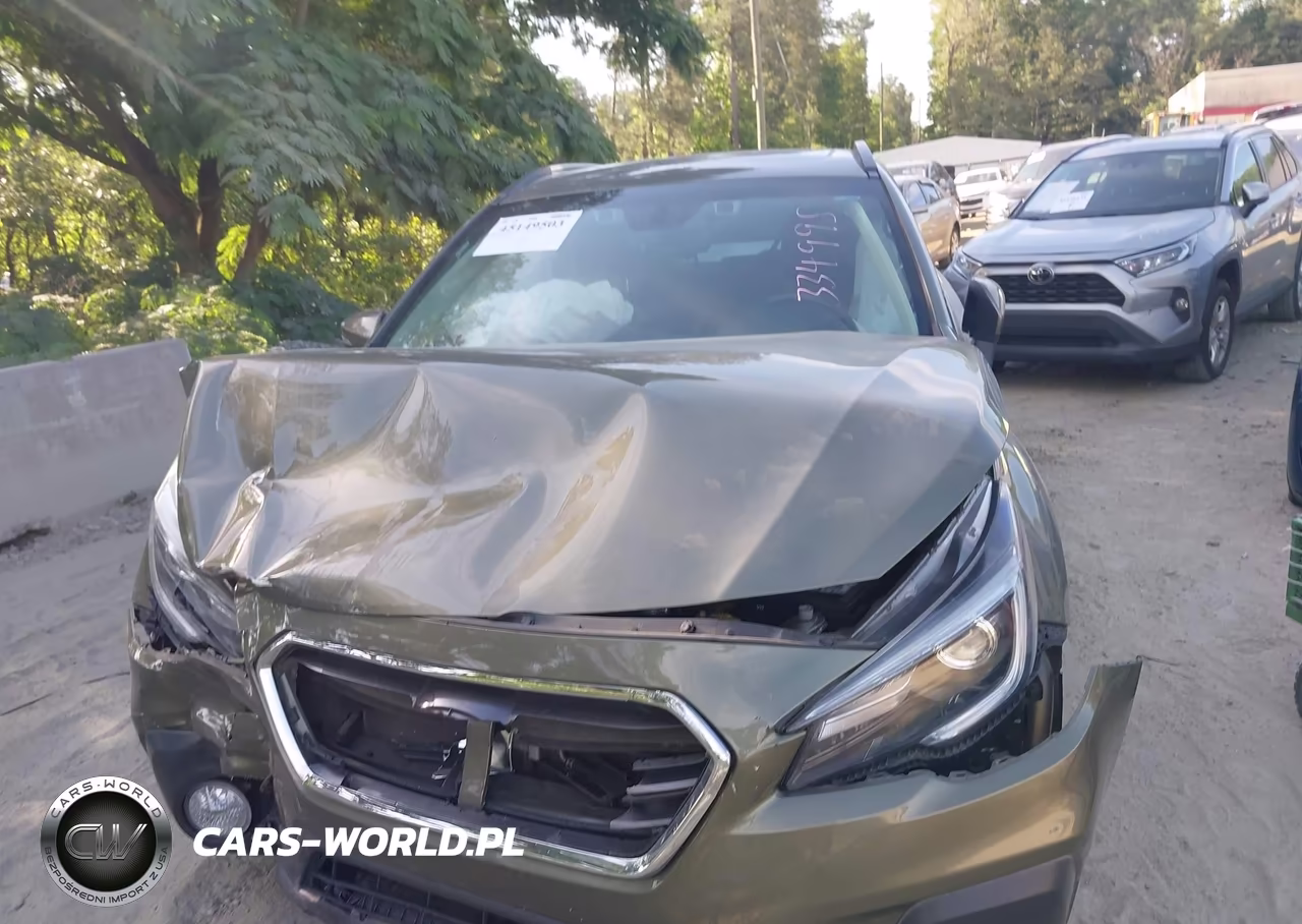 2018 Subaru Outback 3.6R Touring VIN:4S4BSETC2J3334998 - 12